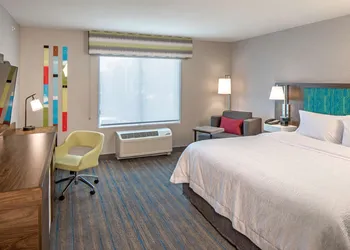 Hampton Inn Columbus NE hotel thumbnail 6