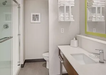 Hampton Inn Columbus NE hotel thumbnail 7
