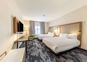 Fairfield Inn & Suites by Marriott Gainesville I-35 hotel thumbnail 7