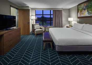 The Bevy Hotel Boerne, a DoubleTree by Hilton hotel thumbnail 7