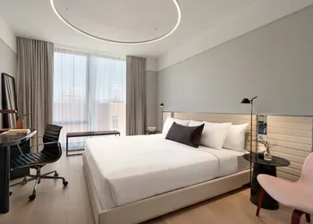 Hotel Indigo Williamsburg - Brooklyn by IHG hotel thumbnail 4
