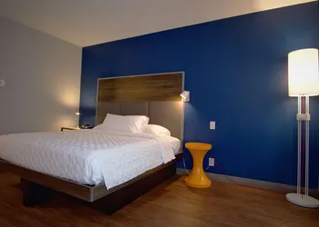 Tru by Hilton Oklahoma City NW Expressway hotel thumbnail 8