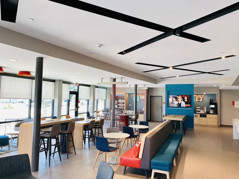 avid hotels Beaumont by IHG hotel detail image 2