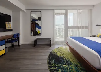 Hotel Indigo Miami Brickell by IHG hotel thumbnail 8