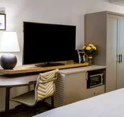 Holiday Inn Long Island-Islip Arpt East by IHG hotel detail image 7