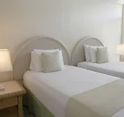 Waikiki Heritage Hotel hotel detail image 3