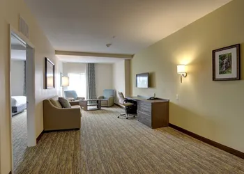 Candlewood Suites Safety Harbor - Clearwater NE by IHG hotel thumbnail 6