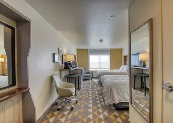 Holiday Inn Appleton by IHG hotel thumbnail 5