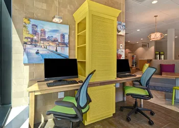 Home2 Suites by Hilton Boston South Bay hotel thumbnail 2