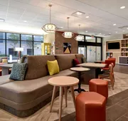 Home2 Suites by Hilton Boston South Bay hotel detail image 4