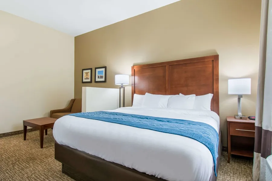 Comfort Inn & Suites Harrisburg - Hershey West hotel detail image 6