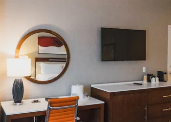 Delta Downs Racetrack Casino Hotel hotel thumbnail 6