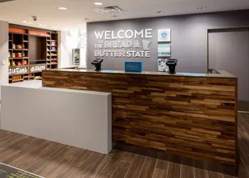 Hampton Inn Eden Prairie Minneapolis hotel thumbnail 5
