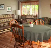 AJ's Lodge and Oven hotel detail image 4