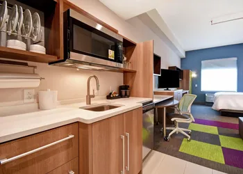 Home2 Suites by Hilton Jekyll Island hotel thumbnail 7