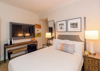 Hotel E hotel thumbnail 7