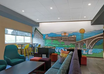 Tru by Hilton Knoxville West Turkey Creek hotel thumbnail 3