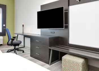 Holiday Inn Express Kermit by IHG hotel thumbnail 6