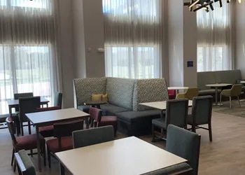 Hampton Inn & Suites Pekin Peoria Area hotel thumbnail 2