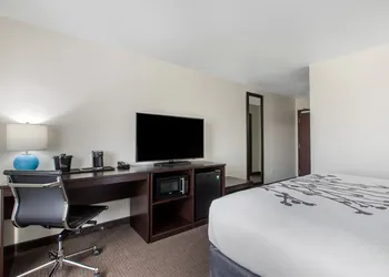 Sleep Inn Waukee-West Des Moines hotel thumbnail 8