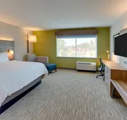 Holiday Inn Express & Suites Roanoke – Civic Center by IHG hotel detail image 4