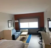 Holiday Inn Express & Suites Wilmington West - Medical Park by IHG hotel detail image 3