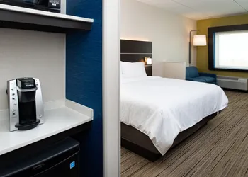 Holiday Inn Express & Suites Romeoville - Joliet North by IHG hotel thumbnail 8