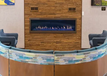 Hampton Inn & Suites Erie Bayfront hotel thumbnail 4