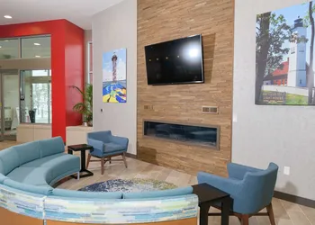 Hampton Inn & Suites Erie Bayfront hotel thumbnail 5