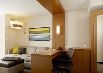 Hyatt Place Wilmington Riverfront hotel thumbnail 8