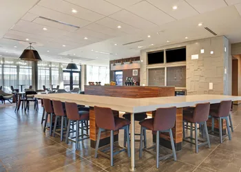 Courtyard by Marriott Bentonville Rogers Promenade hotel thumbnail 3