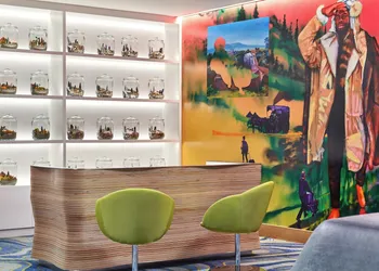 W Aspen hotel thumbnail 2