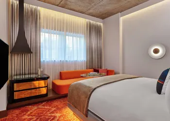 W Aspen hotel thumbnail 7