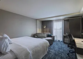 Courtyard by Marriott St. Louis Brentwood hotel thumbnail 5