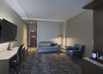 Courtyard by Marriott St. Louis Brentwood hotel thumbnail 7