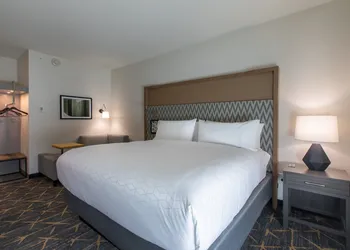 Holiday Inn Greenville - Woodruff Road by IHG hotel thumbnail 5