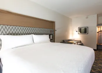 Holiday Inn Greenville - Woodruff Road by IHG hotel thumbnail 6