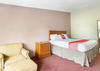 OYO Hotel Daleville AL Hwy 84 hotel thumbnail 8