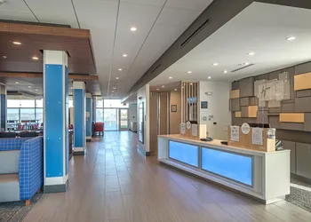 Holiday Inn Express & Suites West Omaha - Elkhorn by IHG hotel thumbnail 2