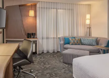 Courtyard by Marriott St. Joseph Benton Harbor hotel thumbnail 5