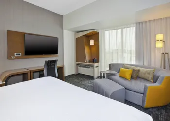 Courtyard by Marriott St. Joseph Benton Harbor hotel thumbnail 6