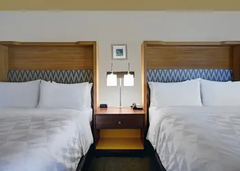 Holiday Inn Grand Rapids North - Walker by IHG hotel thumbnail 3