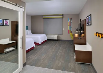 Hampton Inn & Suites Adrian hotel thumbnail 7