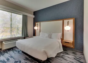 Fairfield Inn & Suites by Marriott Goshen hotel thumbnail 7