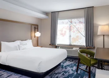 Fairfield Inn & Suites by Marriott Minneapolis North hotel thumbnail 6