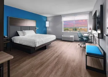 Tru By Hilton Goodyear Phoenix West, AZ hotel thumbnail 7