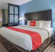 OYO Hotel Knoxville TN Cedar Bluff I-40 hotel detail image 7
