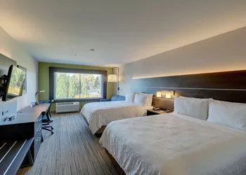 Holiday Inn Express & Suites Auburn Downtown by IHG hotel thumbnail 4