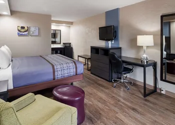 SureStay Hotel by Best Western Jasper hotel thumbnail 6