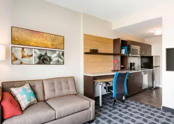 TownePlace Suites by Marriott Midland South/I-20 hotel thumbnail 4